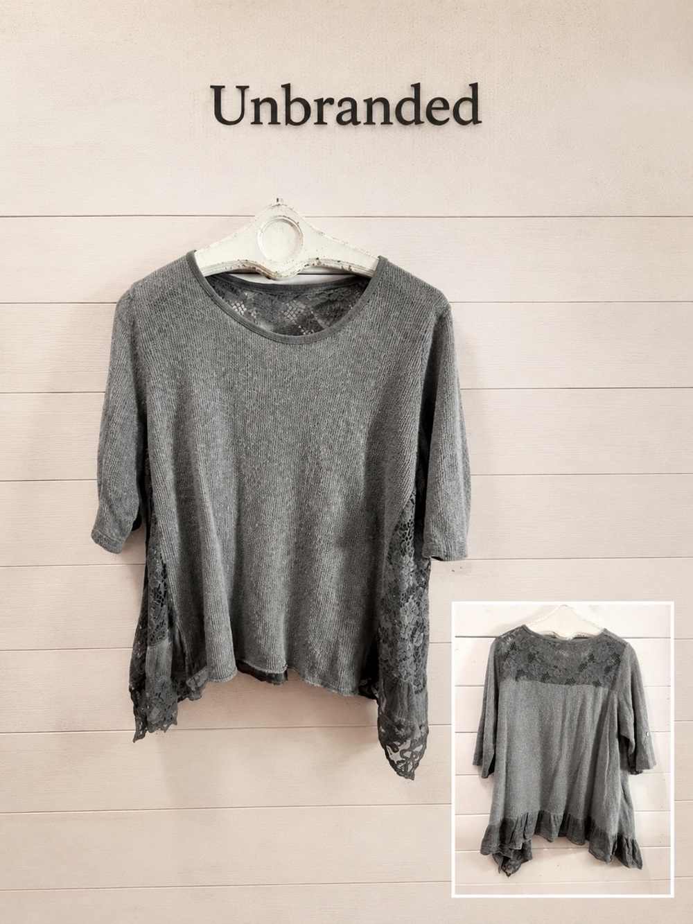 Grey lace & knit mixed top – Estimated Small